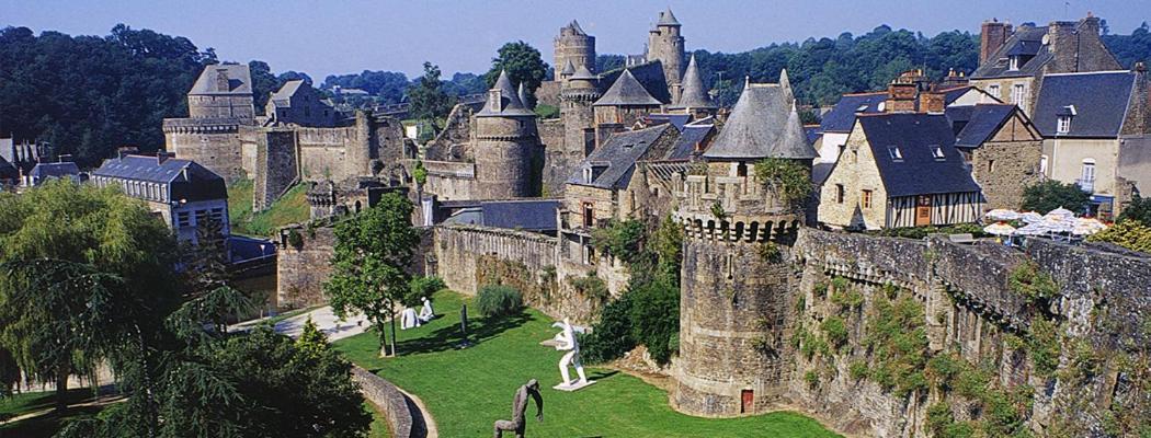 Studio Des Pres Fougeres Bagian luar foto