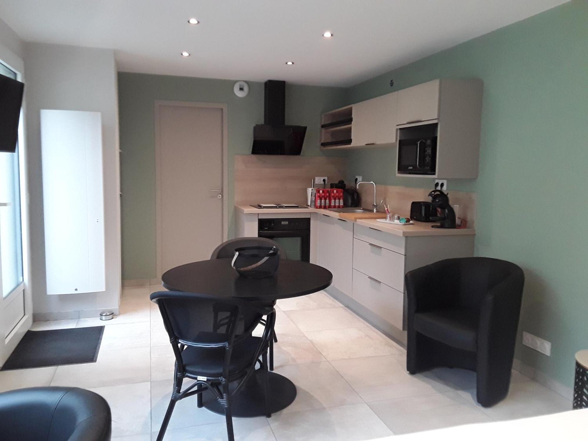 Studio Des Pres Fougeres Bagian luar foto