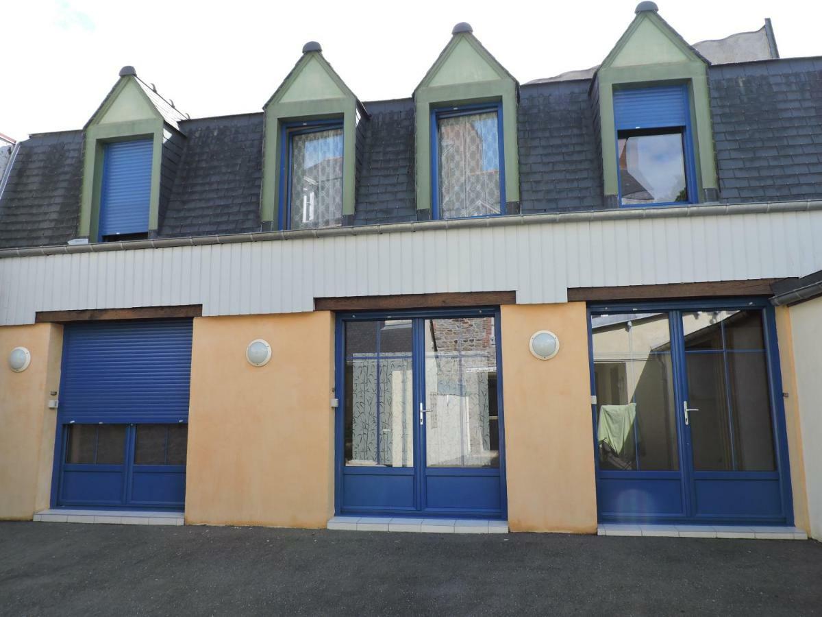 Studio Des Pres Fougeres Bagian luar foto